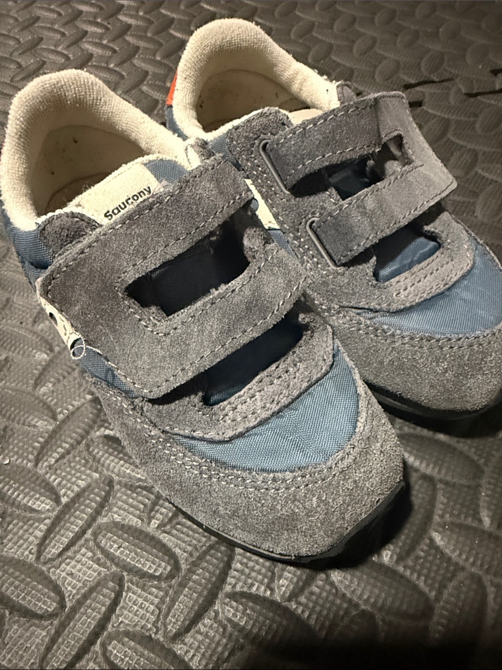 Saucony Kids Blue and Gray Hook-and-Loop Sneakers